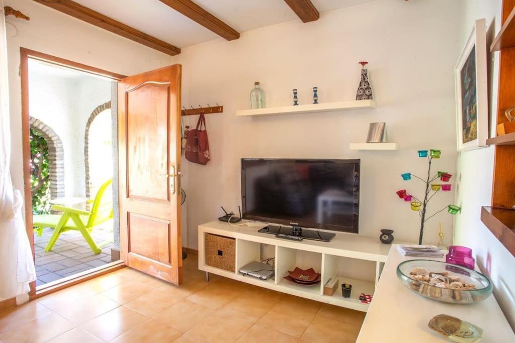 Casa En Denia Con Piscina Y Jardin Exterior foto